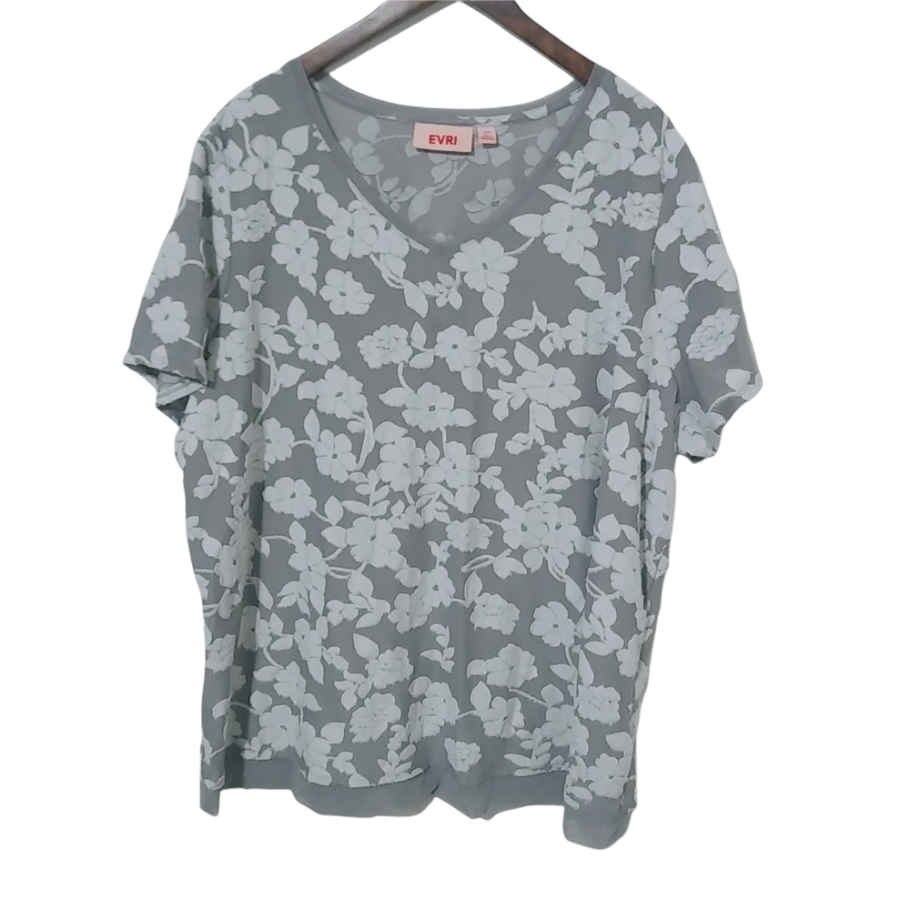Evri 2X Gray Soft Floral Top Plus